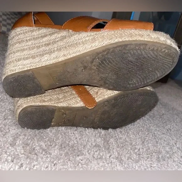 Wedges - Picture 3 of 3